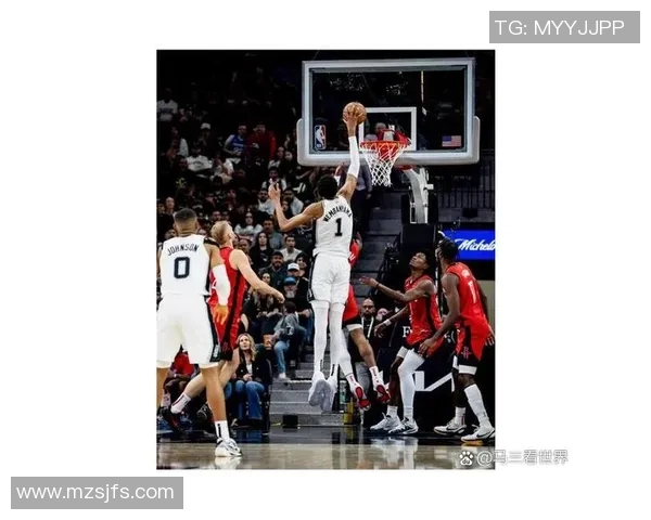 火箭与马刺第六场精彩对决全景图揭示比赛背后的精彩瞬间与战术分析